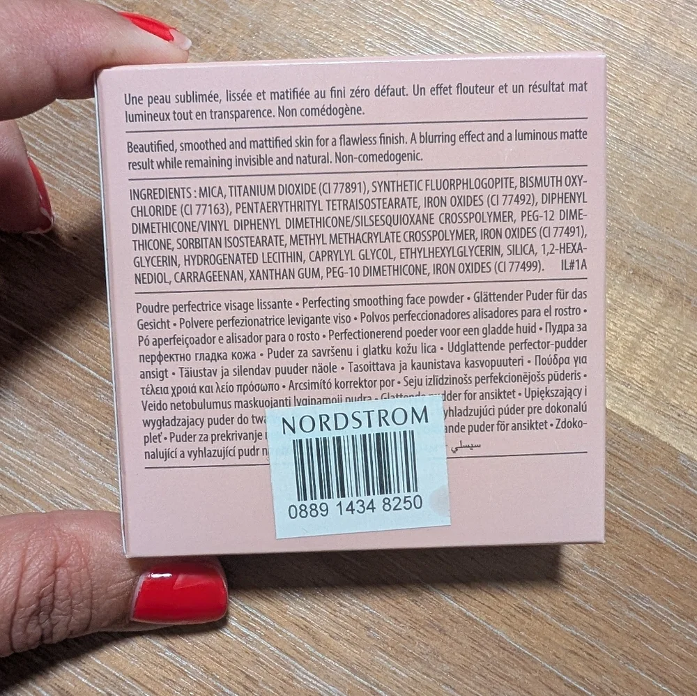 Sisley Blur Expert Perfecting Smoothing Powder